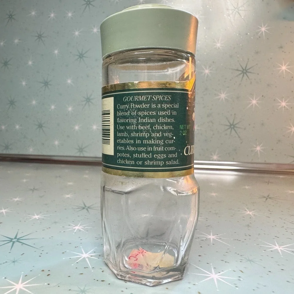 Vintage McCormick Madras Curry Powder Hot Jar Green Label and Lid‎ Glass Bottle